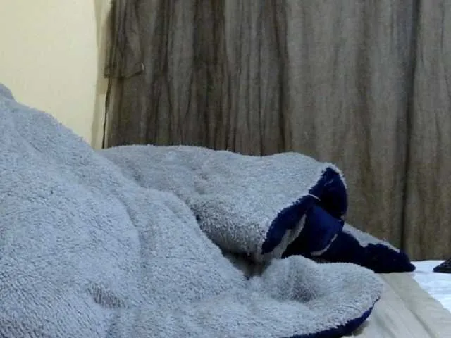 Offline Prettyfibby on BongaCams