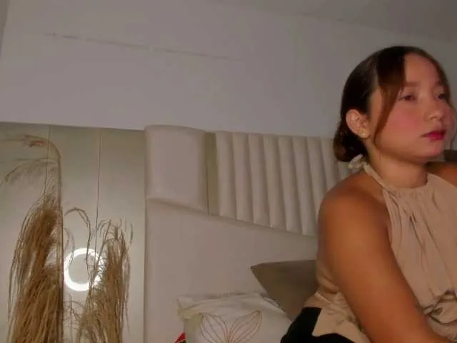 queen-angelique on BongaCams 