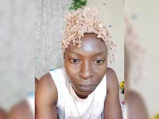 Rannyl from BongaCams