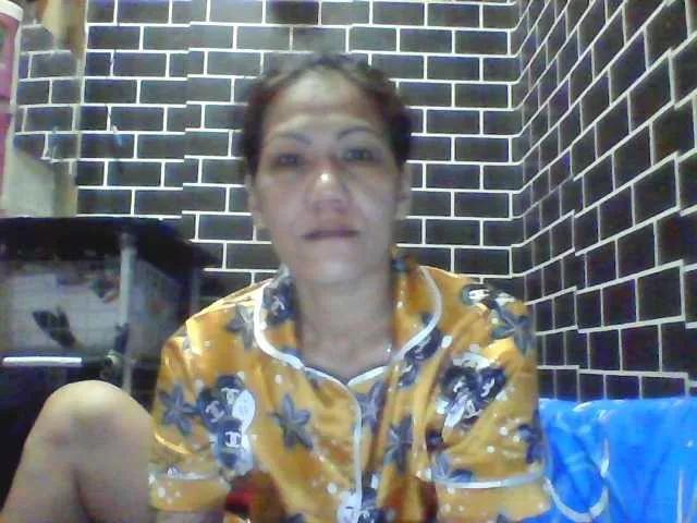 Rarra from BongaCams