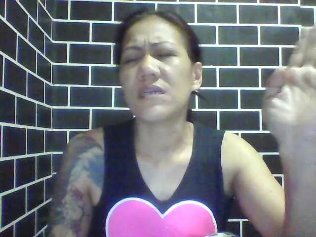 Rarra from BongaCams