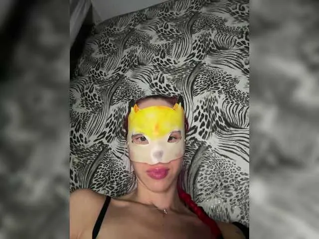 Freechat RedHair13 on BongaCams