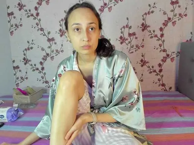 Offline ReginaShine on BongaCams