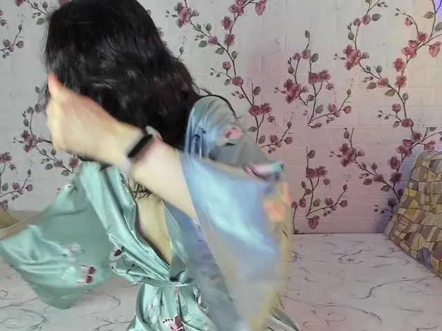 Offline ReginaShine on BongaCams