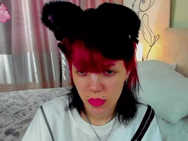 ReneYolker from BongaCams