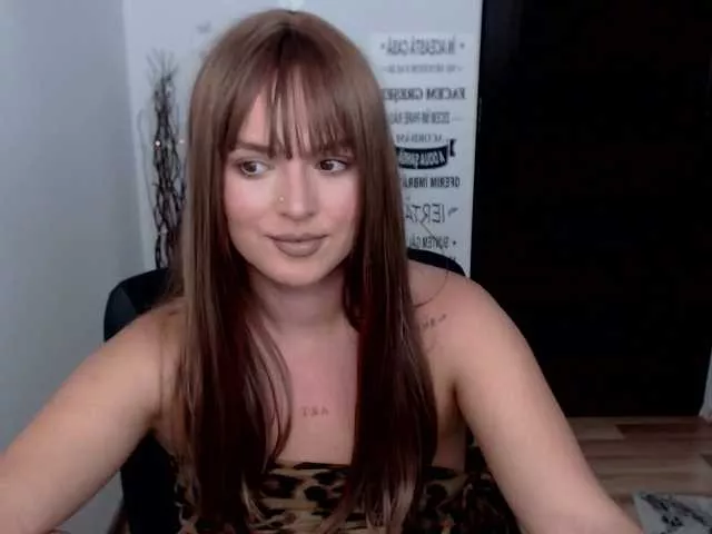 Offline RianaCrystal on BongaCams