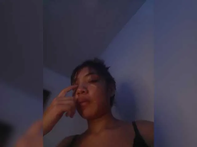 Offline ROOMEXOTIC11 on BongaCams