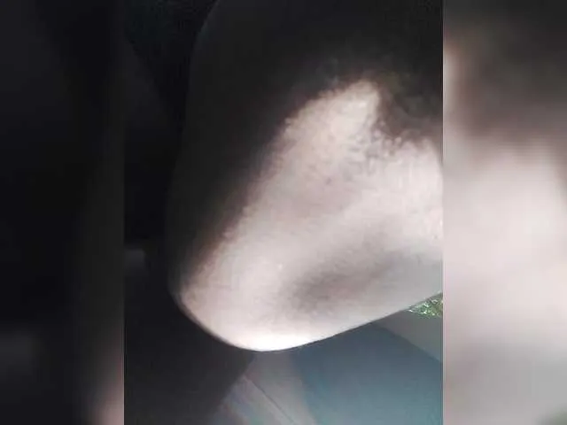 Offline ROOMEXOTIC11 on BongaCams