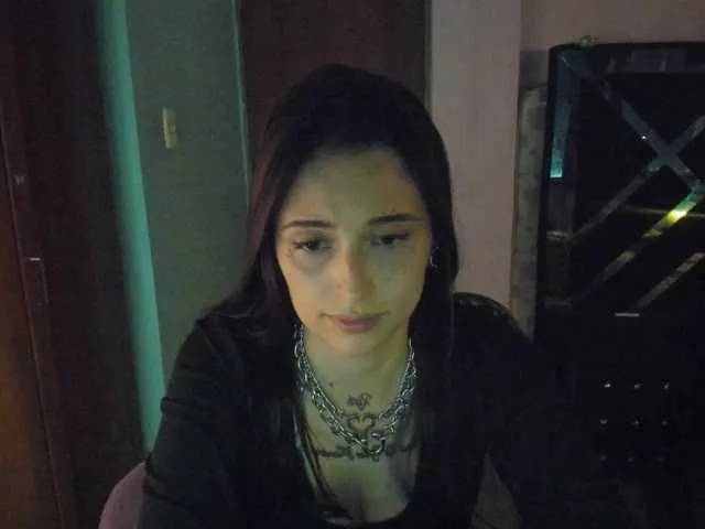 Offline Rouse1 on BongaCams