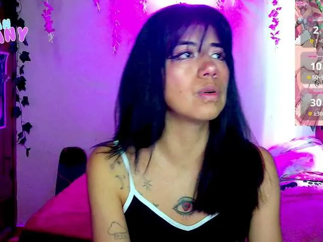 Offline roxanbunny on BongaCams