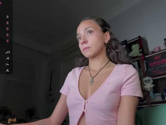 Offline roxieflexie on BongaCams