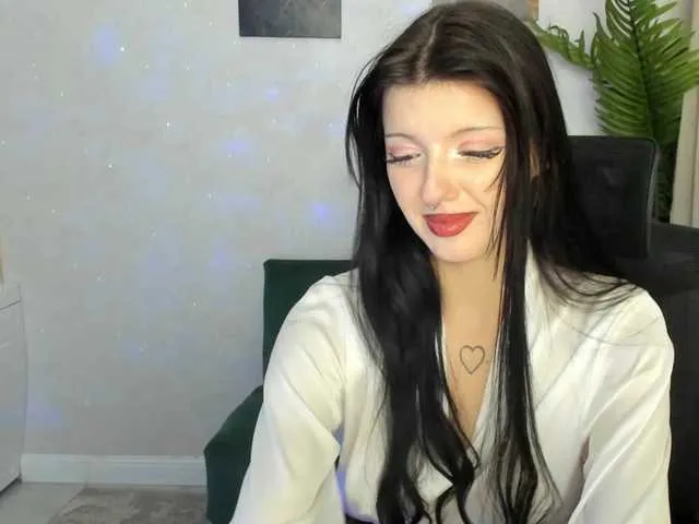 Offline RoxyHopper on BongaCams