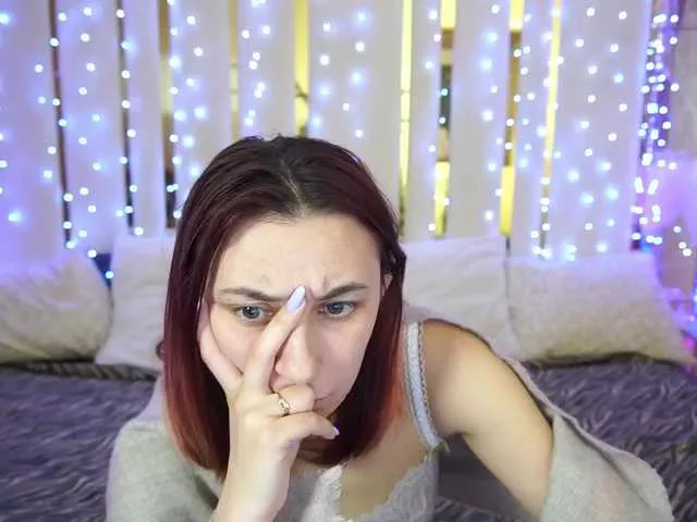 Offline RoxyRayy on BongaCams