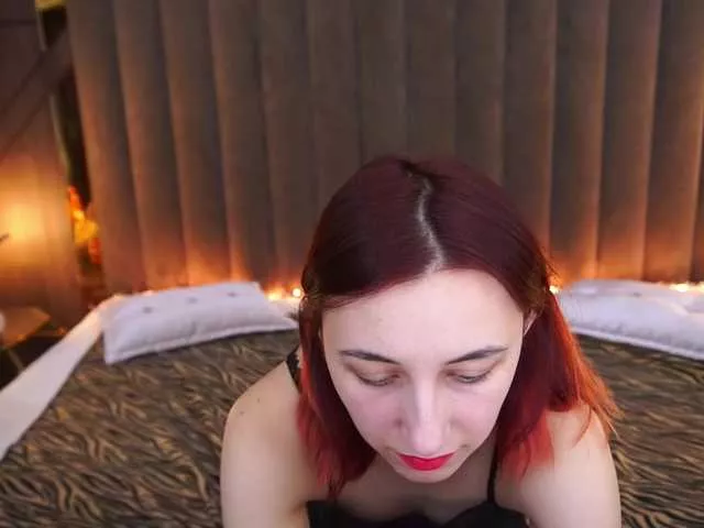 Offline RoxyRayy on BongaCams