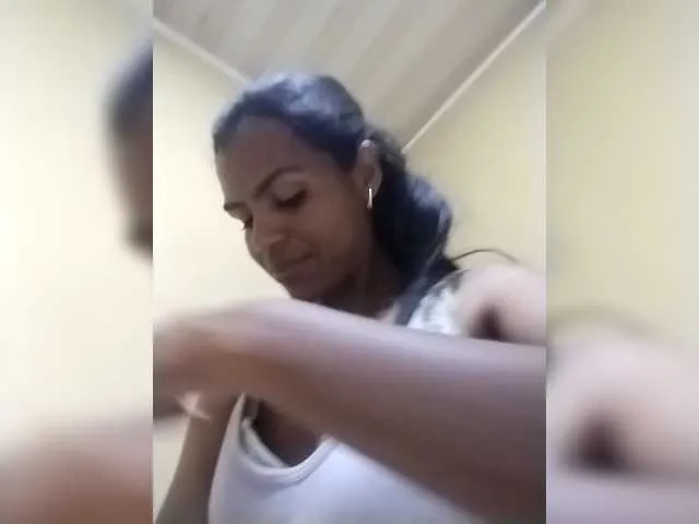 Offline Royblackhot on BongaCams