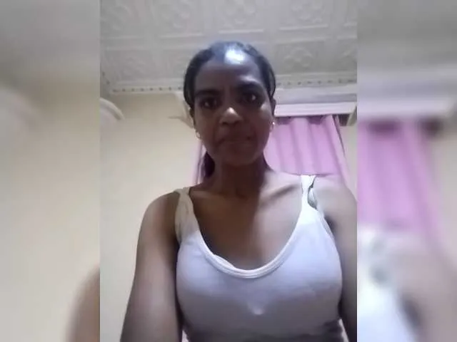 Offline Royblackhot on BongaCams