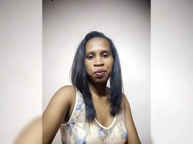 Freechat Rsylvia1 on BongaCams