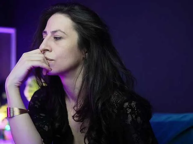 Offline RubyRya on BongaCams