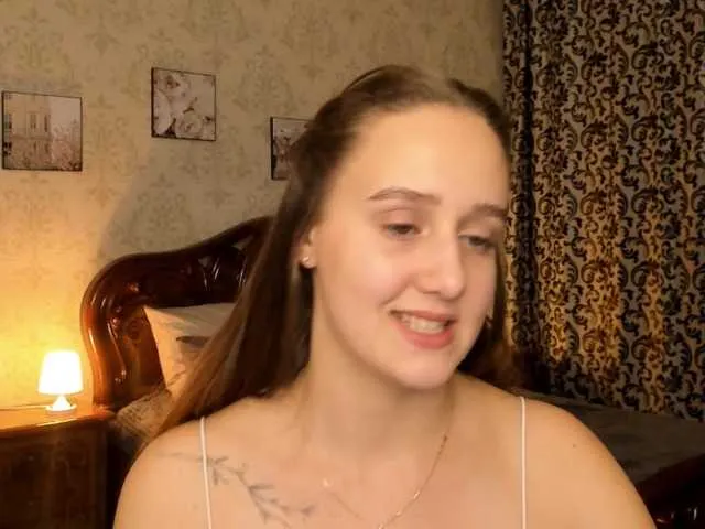 Offline SabrinaCandi on BongaCams