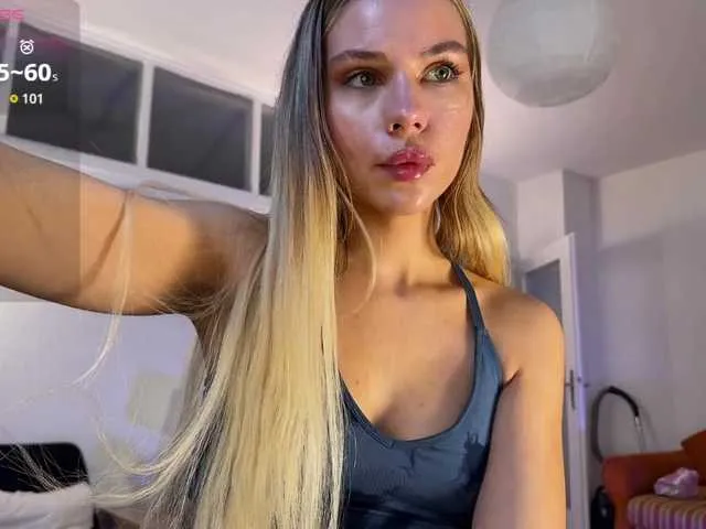 Offline SakuPandora on BongaCams