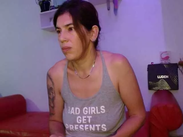 Offline Samaramilf666 on BongaCams