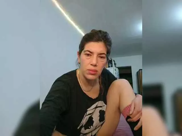 Offline Samaramilf666 on BongaCams