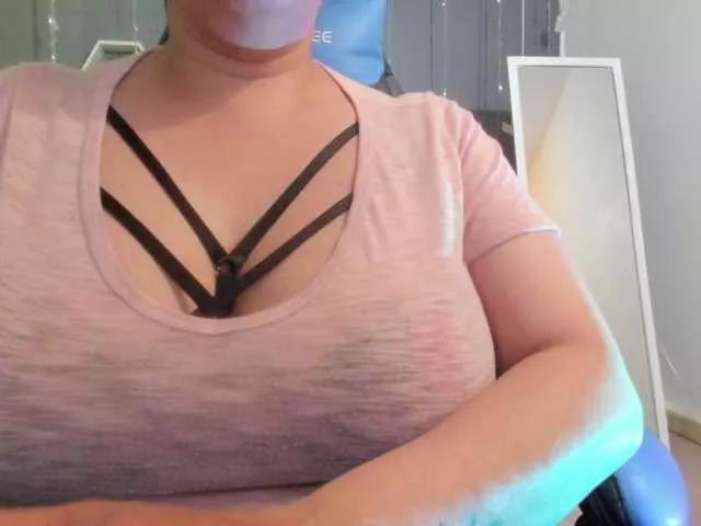 Sammy-owens from BongaCams