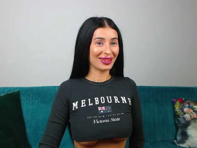 Offline Sara-Daisy on BongaCams