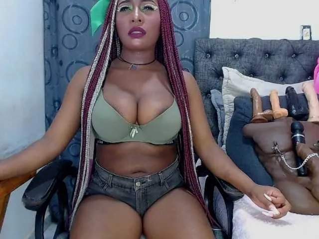 Freechat sara-greyx on BongaCams