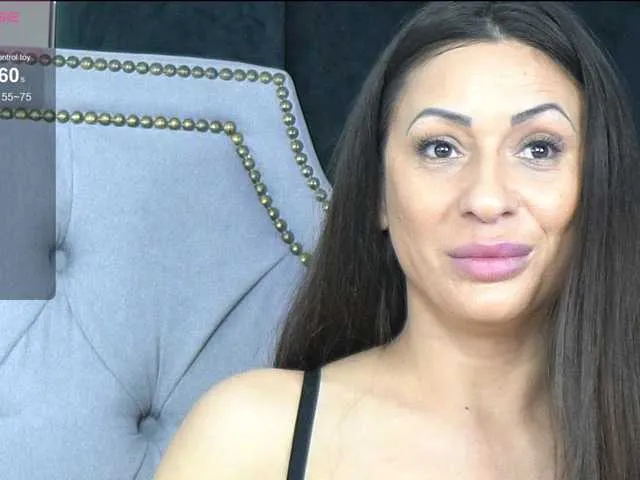 Freechat SarahMystique on BongaCams