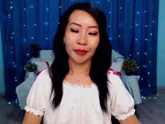 Sarahsexygirl from BongaCams