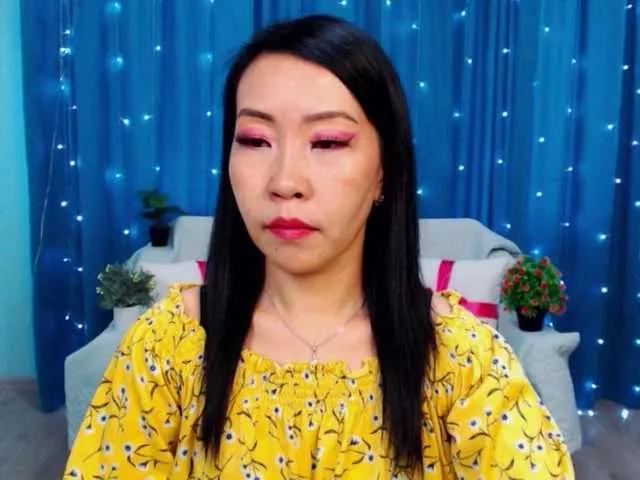 Sarahsexygirl from BongaCams