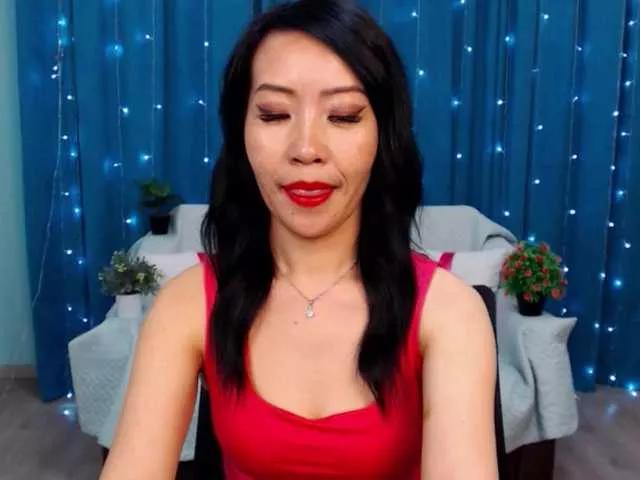 Sarahsexygirl from BongaCams