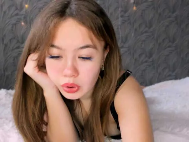 Offline SaraKox on BongaCams