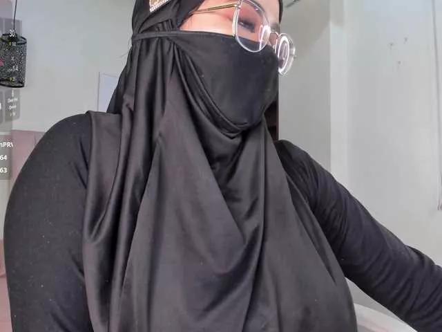 sasha-anaan from BongaCams