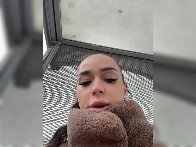 Offline Sasha-Orlova on BongaCams