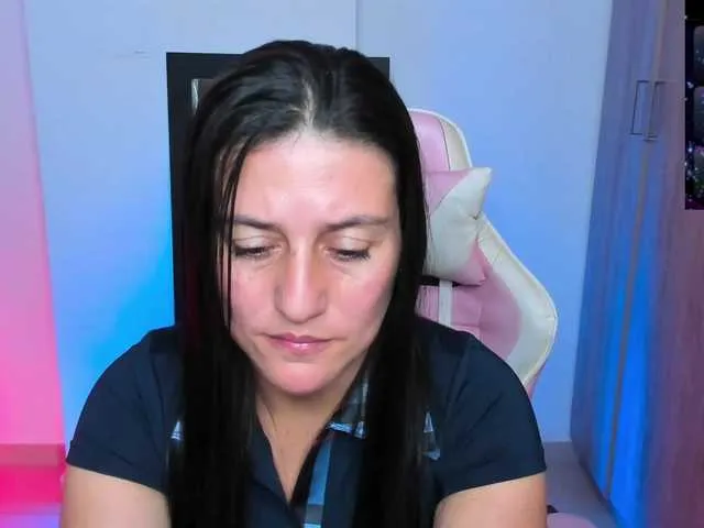 Offline Saskyaajohnson on BongaCams