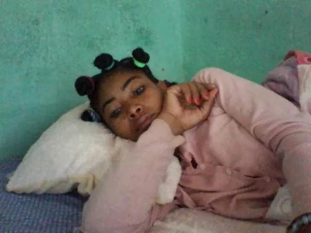 Sassa01 from BongaCams