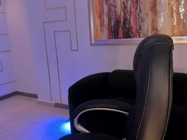 Offline SavannahStorm on BongaCams