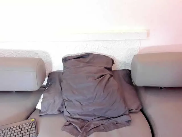 Freechat Scarlett-Bj on BongaCams