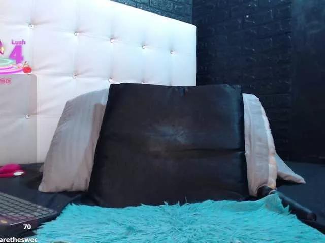 Selena-Fox from BongaCams
