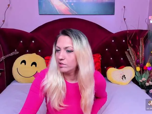 Sensualass77 on BongaCams 