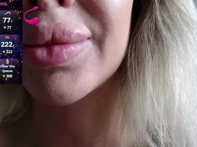 Offline SensualGoddess on BongaCams