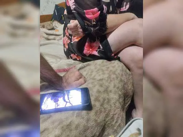 Offline SexPara696969 on BongaCams