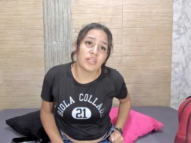 Freechat sexxlovexx on BongaCams