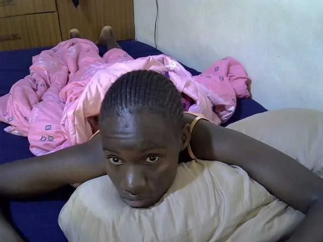 Offline sexxy-maya1 on BongaCams