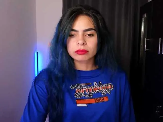 Offline sexxyladyy on BongaCams