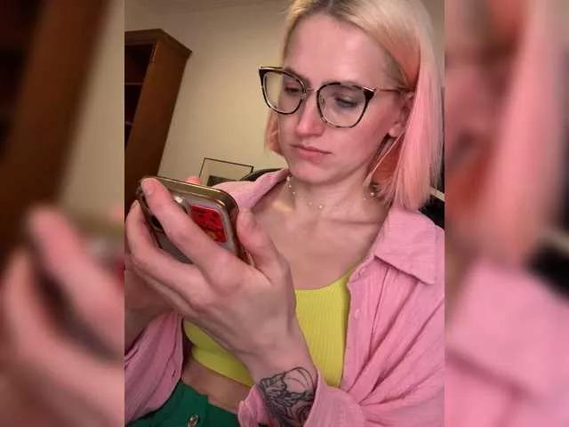 Sexy-Sweets from BongaCams