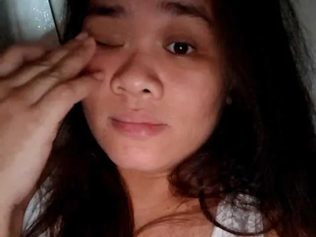 Offline sexyasian27 on BongaCams