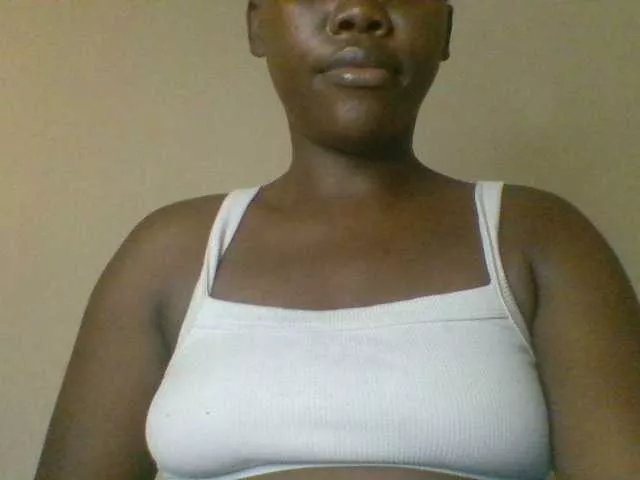 Offline Sexybaddie on BongaCams